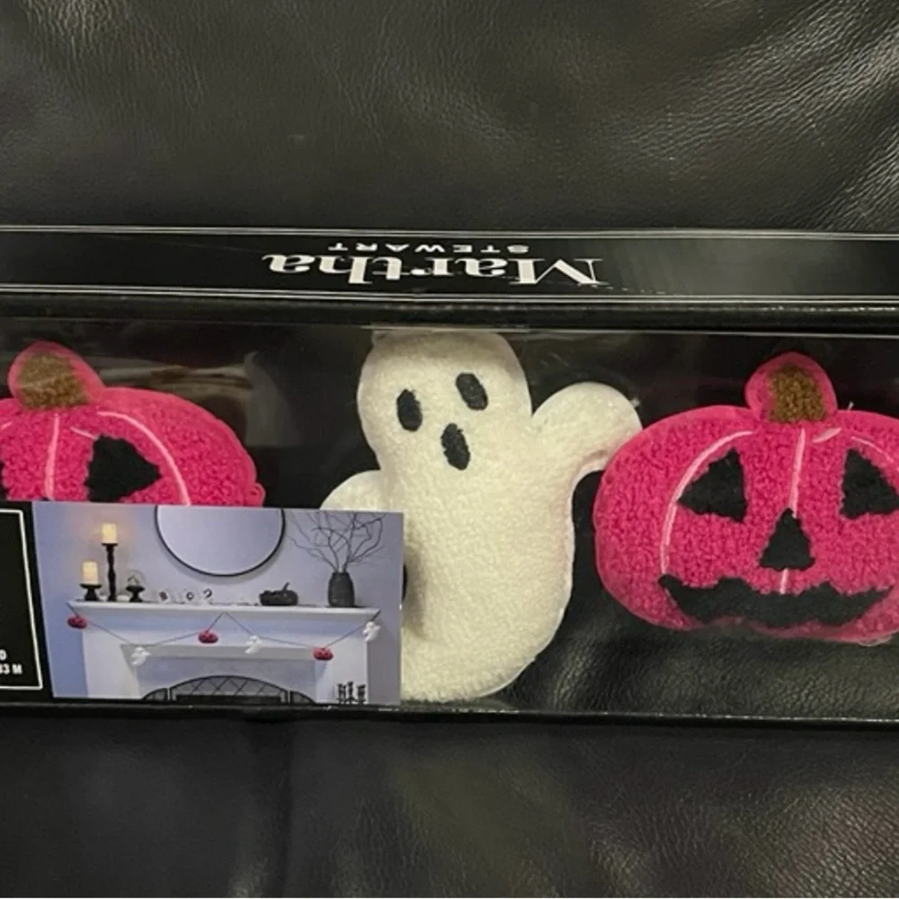 Martha Stewart Pink and White Halloween Garland
